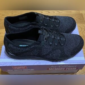Relaxed fit shoes from Skecher